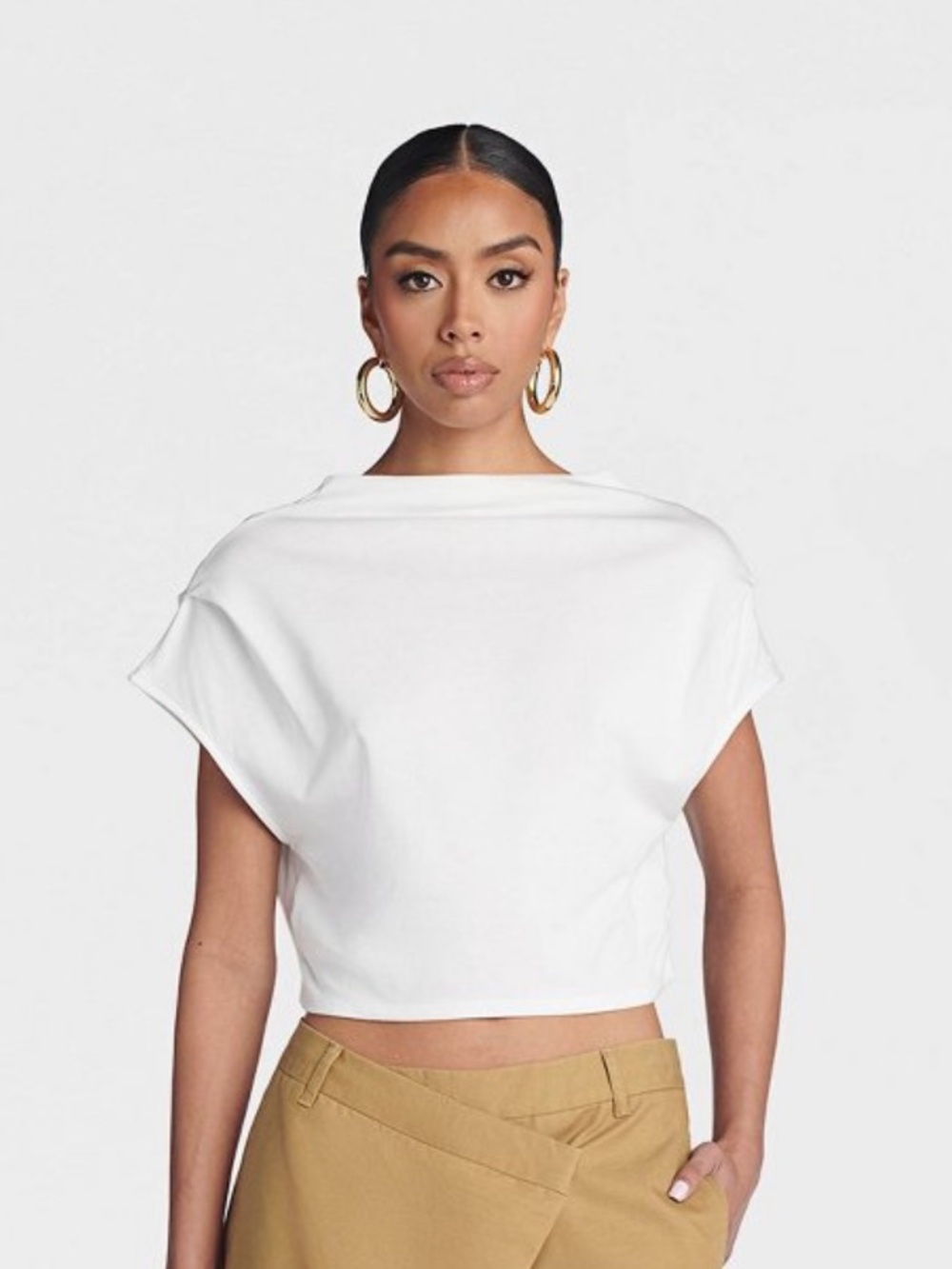 KBB by KAHLANA Cropped “The Back Twist T-Shirt”